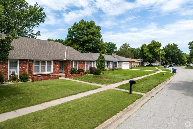 Westlink is full of red brick ranch styled homes.