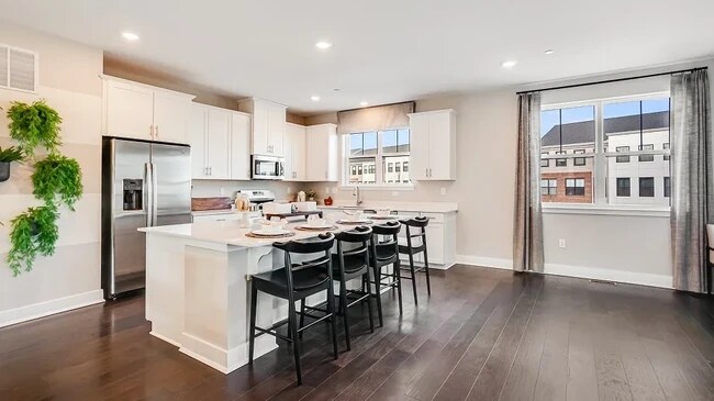 122 Martha Brokaw Way, Ewing Township, NJ 08560 - photo 2