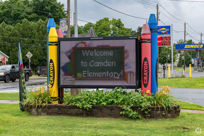 With about 493 students in PK-4th grade, Camden Elementary School is a rather large school.