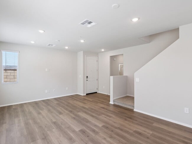 28514 Via Crianza, Temecula, CA 92591 - photo 4