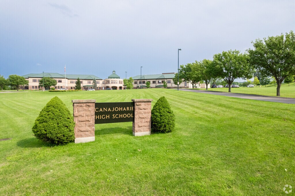 Canajoharie Senior High School, Canajoharie NY Rankings & Reviews