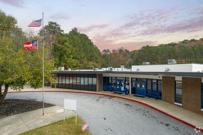 Rise Prep School is part of the Fulton County School System.