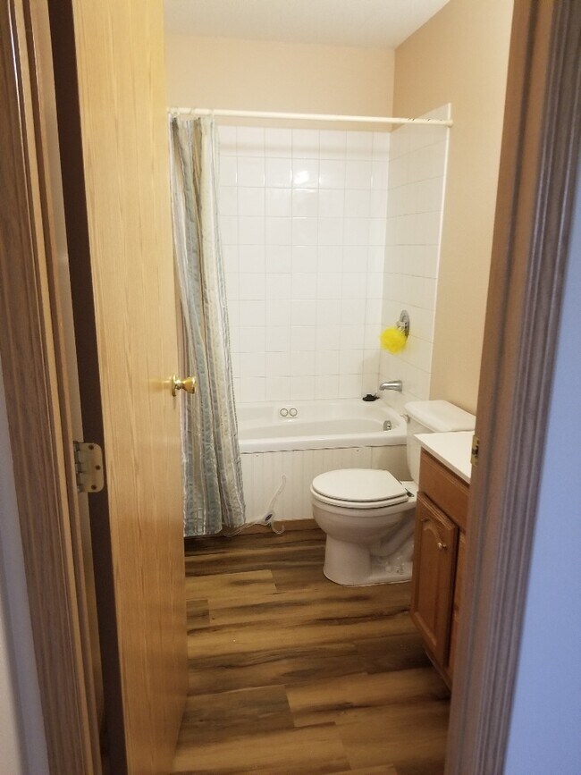 1829 13th St E, West Fargo, ND 58078 - photo 5