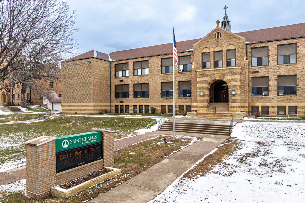 St Charles Borromeo School serves students in grades K-8.