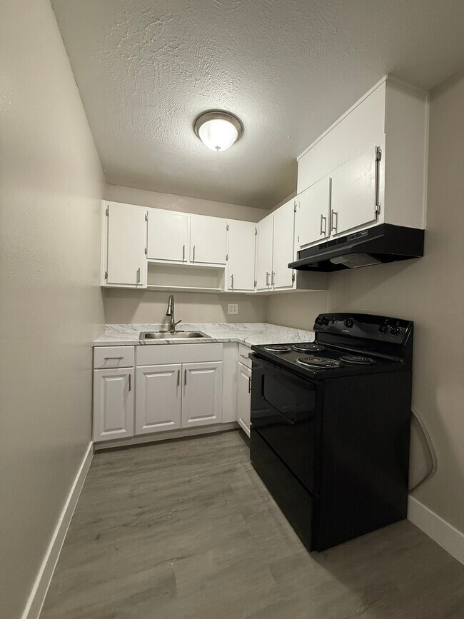 Tailwind 1, Aurora, CO 80010 - photo 7