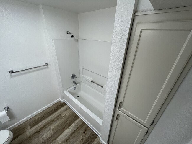 The Oaks at Sunset Phase II, Rocklin, CA 95765 - photo 6