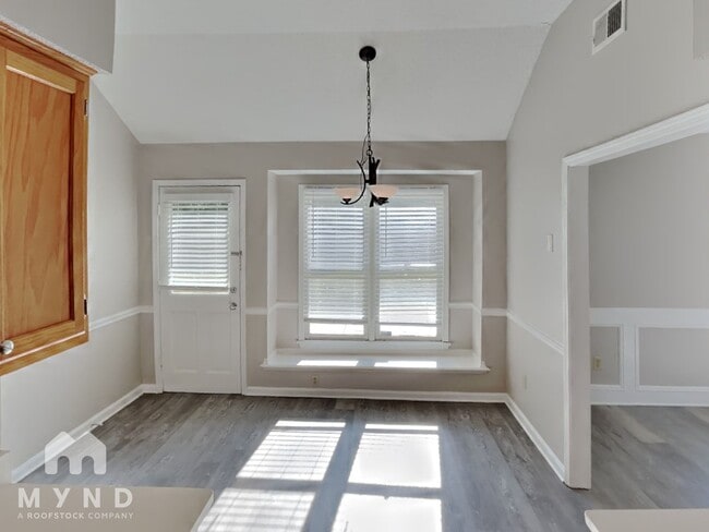 7755 Antler Cove W, Cordova, TN 38016 - photo 5