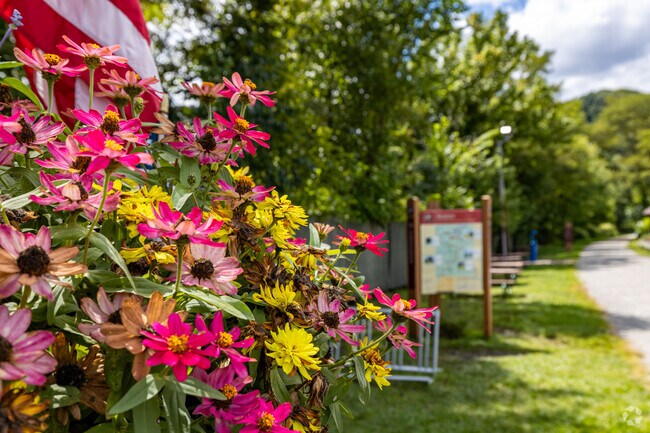 Boston residents take great pride in keeping the community looking great.