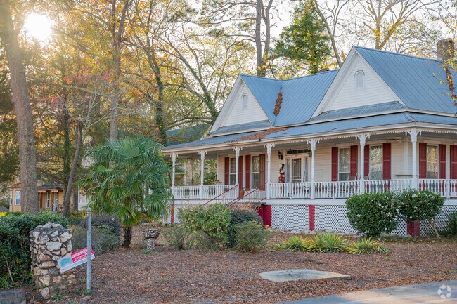 Beautiful Victorian homes line the streets of Johnston.