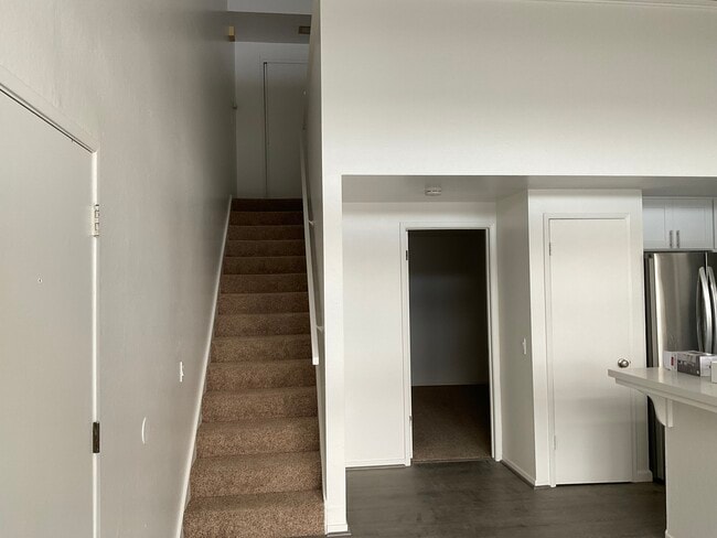 200 Dunecrest Ave, Monterey, CA 93940 - photo 6