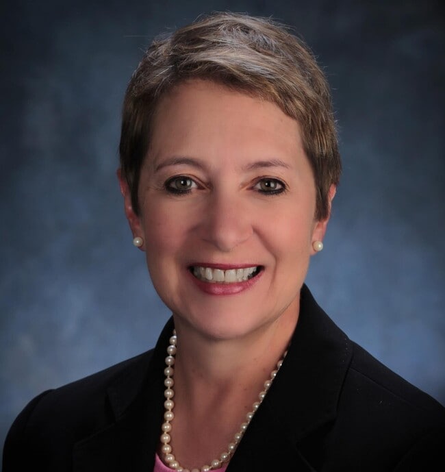 Roberta Thompson