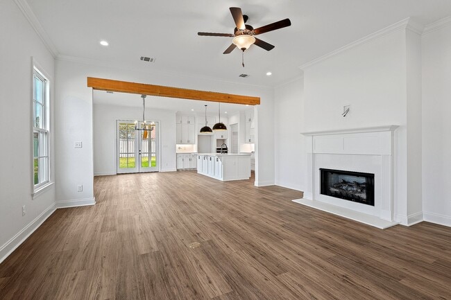 13820 Tideland Dr, Baton Rouge, LA 70810 - photo 5