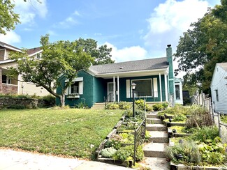 706 Grand Ave NE, Grand Rapids, MI 49503