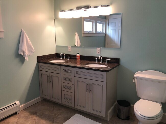 13 Newbury St, Bangor, ME 04401 - photo 6