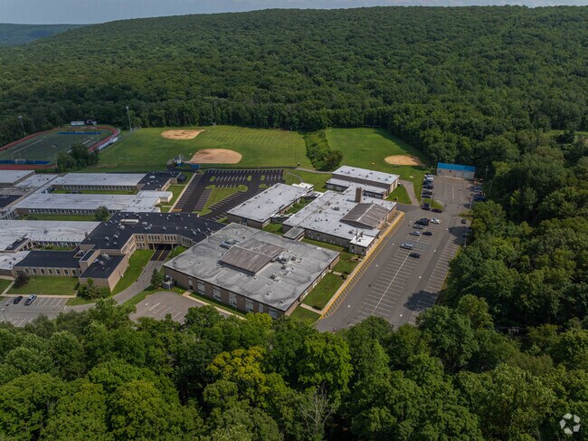 Jefferson Township Middle School has a score of C+ on Niche.