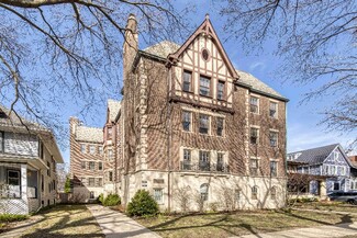 1114 Maple Ave Unit B1, Evanston, IL 60202
