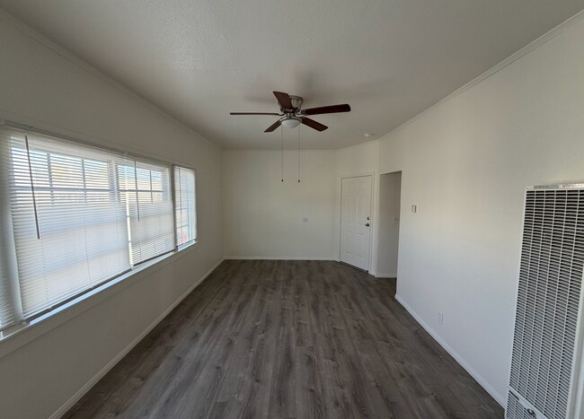 420 N Rose Place unit 424, Long Beach, CA 90802 - photo 4