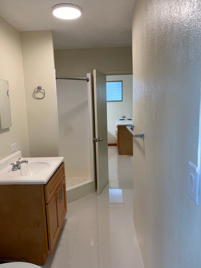 1515B S King St unit 7, Honolulu, HI 96826 - photo 5