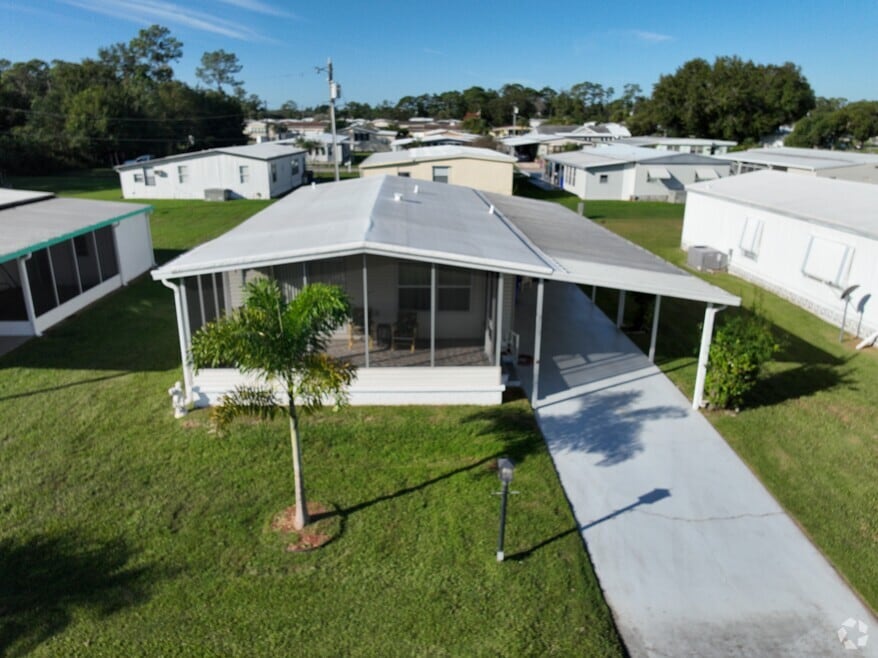 2112 Caribbean Rd E, Sebring, FL 33870 - photo 2