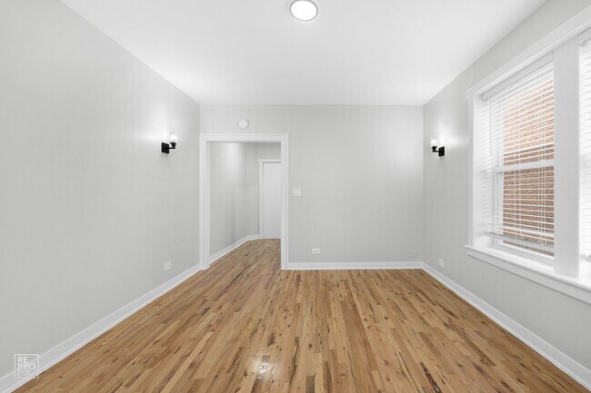 4720 S Drexel Blvd Chicago, IL 60615, Chicago, IL 60615 - photo 4