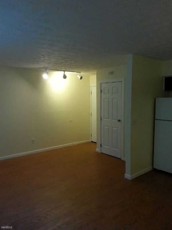 1725 Watson Rd SE unit e, Heath, OH 43056 - photo 4