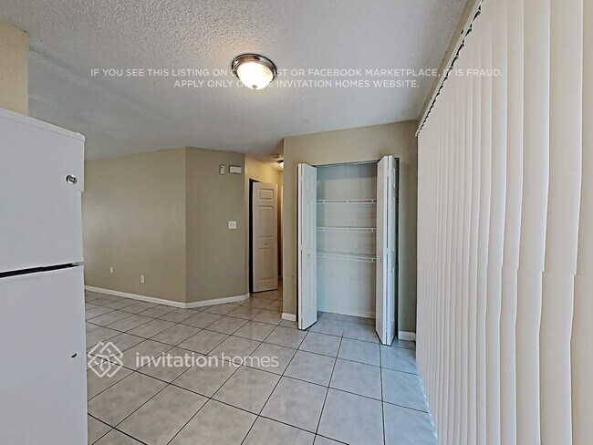 2506 Newbolt Dr, Orlando, FL 32817 - photo 5