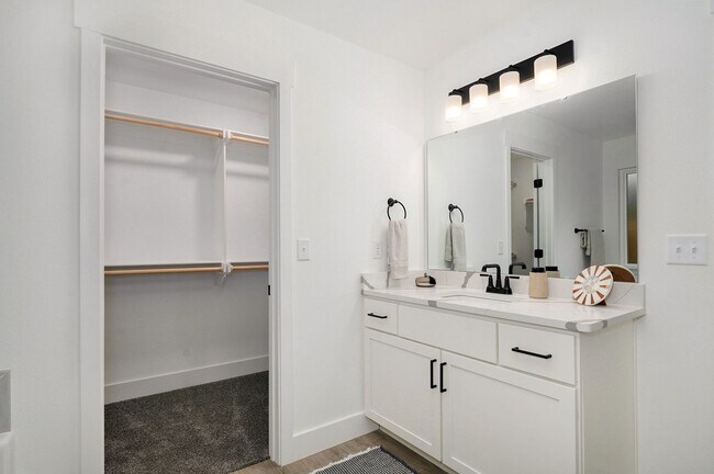 1413 E Riverton Rd, Nixa, MO 65714 - photo 6