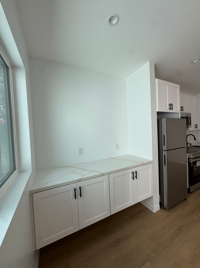 7834 S Harvard Blvd unit 7836 S Harvard, Los Angeles, CA 90047 - photo 4