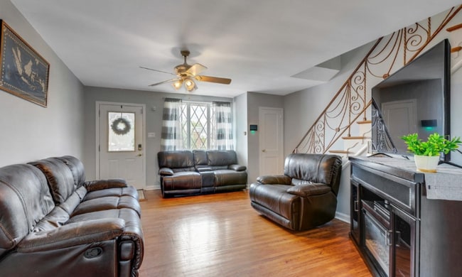 4310 I St, Philadelphia, PA 19124 - photo 4