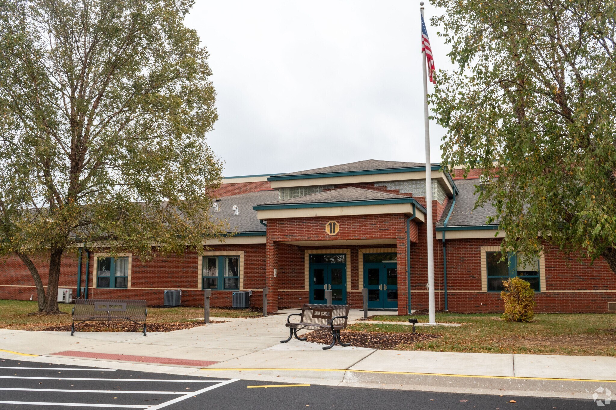 215 W Hunters Ridge, Valmeyer, IL 62295 MLS MAR23050209