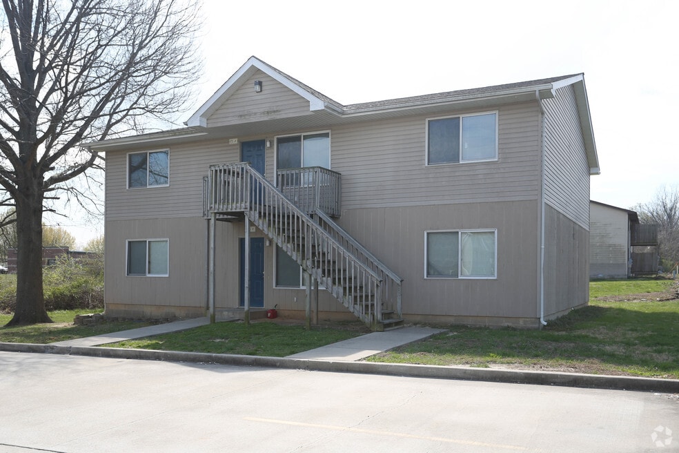 Alpha Property Management (Alpha Rentals), Carbondale, IL 62901 - photo 1