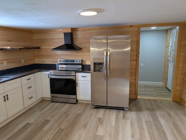 2213 Western Ave unit C, Newburgh, ME 04444 - photo 5