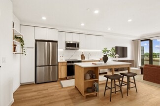1101 King St, Alexandria, VA 22314