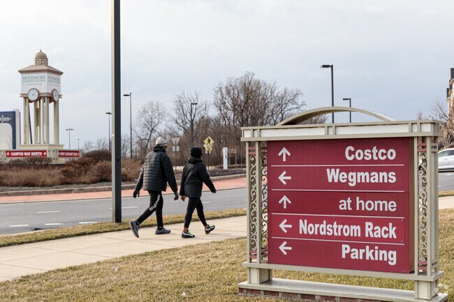 Sidewalks and paths in Glenarden create a walkable, well-planned community.