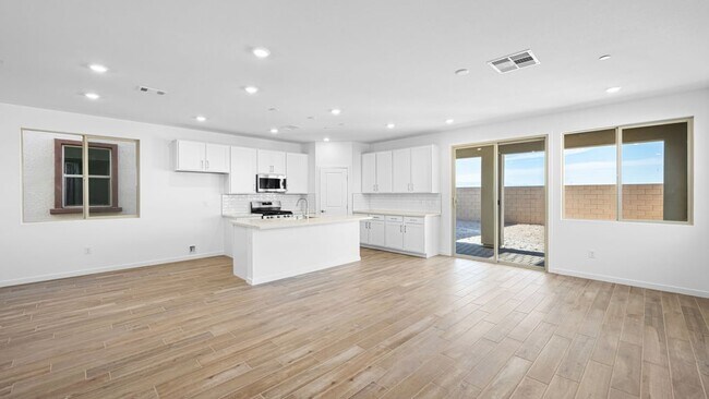 663 Semitone Ln, Henderson, NV 89015 - photo 5