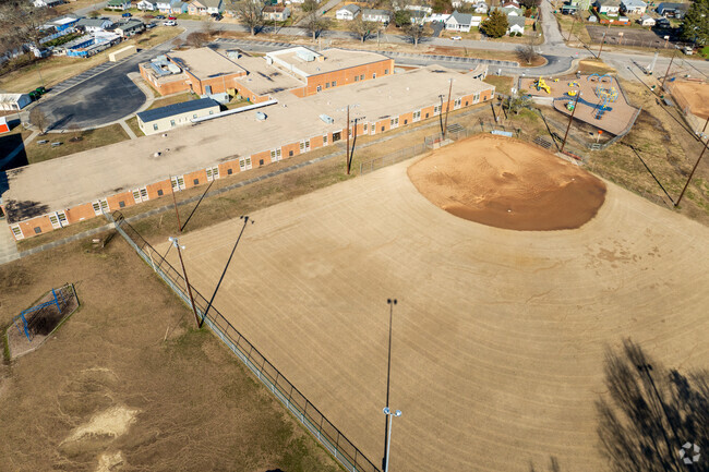 An aerial view of Lakeview Elementary School.