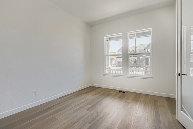 4177 Descent St, Castle Rock, CO 80108 - photo 2