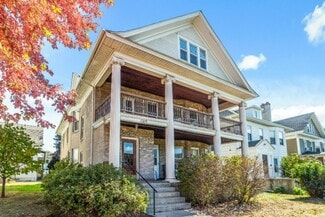 2209 Pleasant Ave, Minneapolis, MN 55404