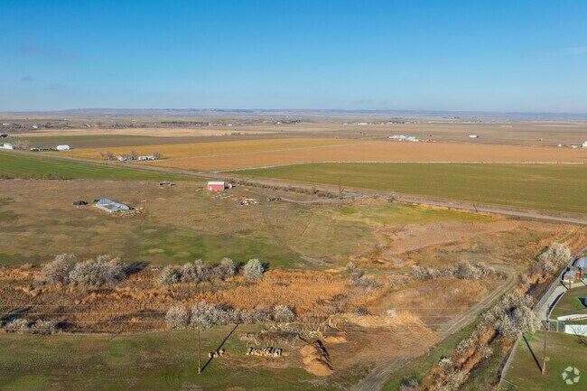 Hardin is surrounded by farmland.