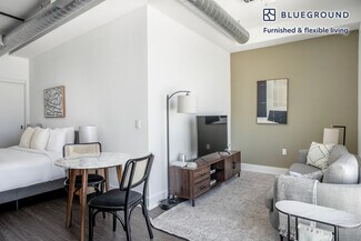 4210 Del Rey Ave Unit FL5-ID1019, Marina del Rey, CA 90292
