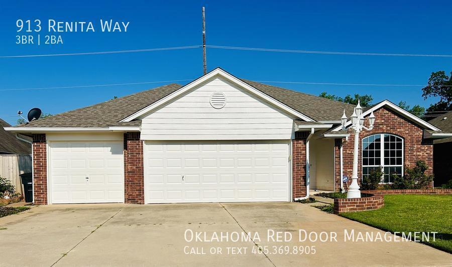 913 Renita Way, Moore, OK 73160 - photo 1
