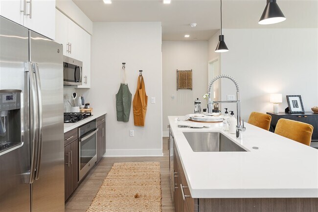 The Retreat at Rio Salado, Tempe, AZ 85288 - photo 4