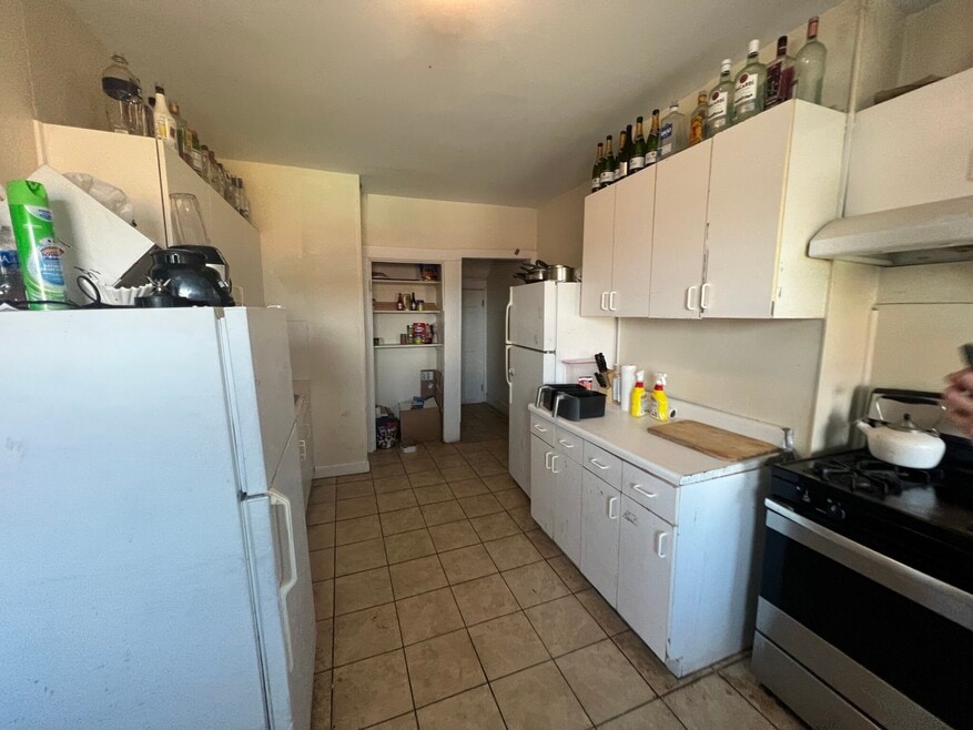 16 Pratt St unit 1, Allston, MA 02134 - photo 1