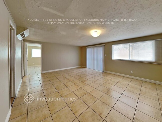 4534 W Mitchell Dr, Phoenix, AZ 85031 - photo 6