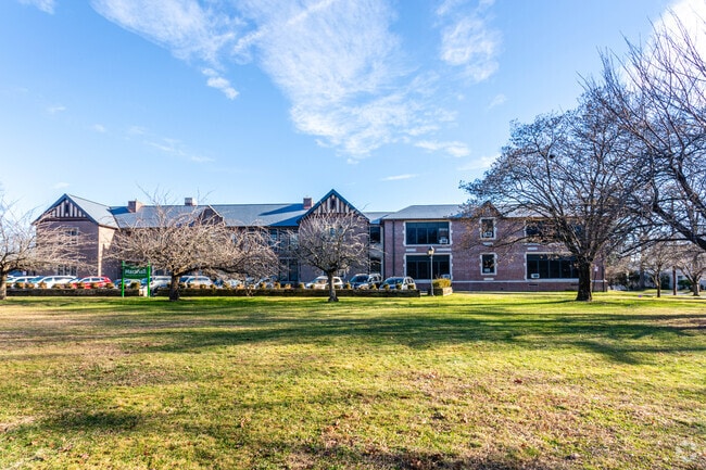 Marshall Elementary School