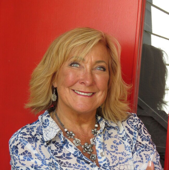 JULIENNE RITTER-WARREN