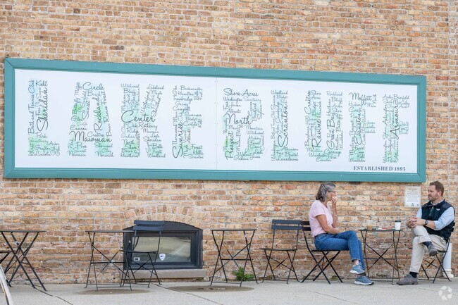 Hansa Coffee Roasters is located in the heart of the Lake Bluff, as a staple of the community.