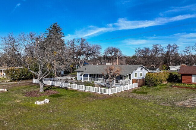It's common to find homes with fenced in yards and plenty of trees nearby in Clearlake.