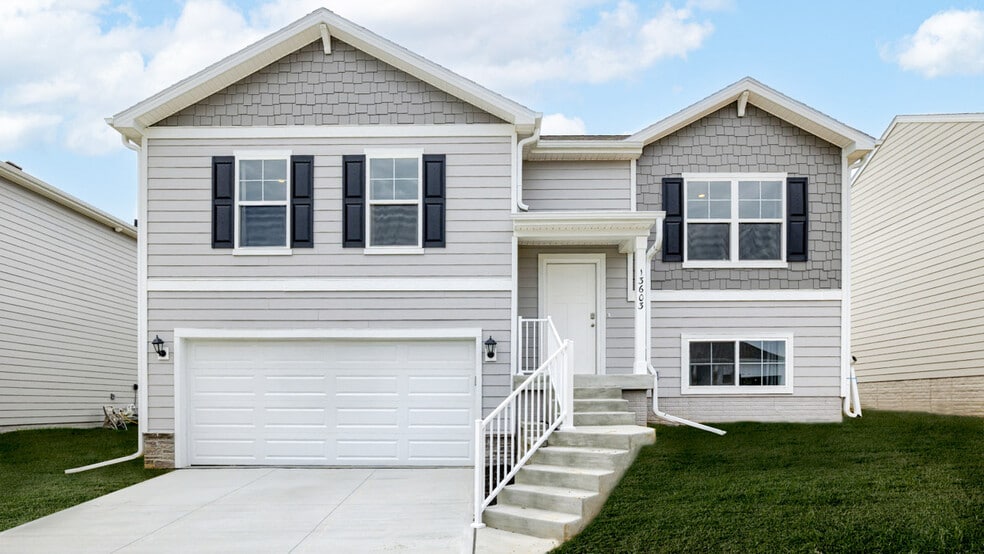 13623 Whitmore St, Omaha, NE 68142 - photo 1