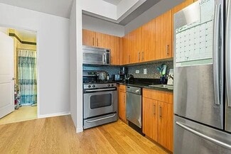 20 West St Unit 33-A, New York, NY 10004